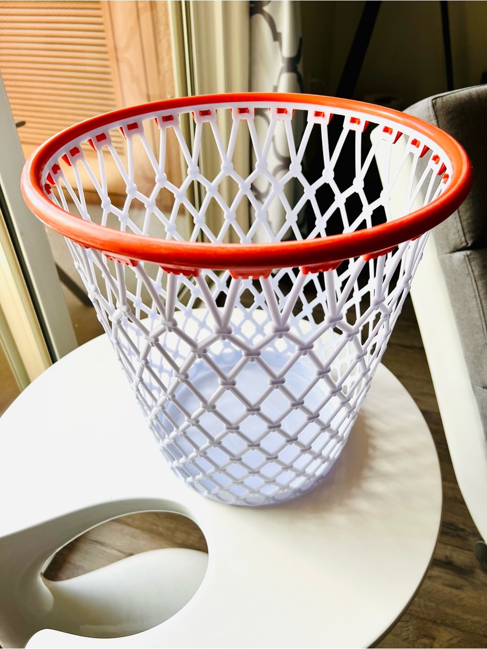 Basketball Trash Can, Wastebasket , excellent condition!!!